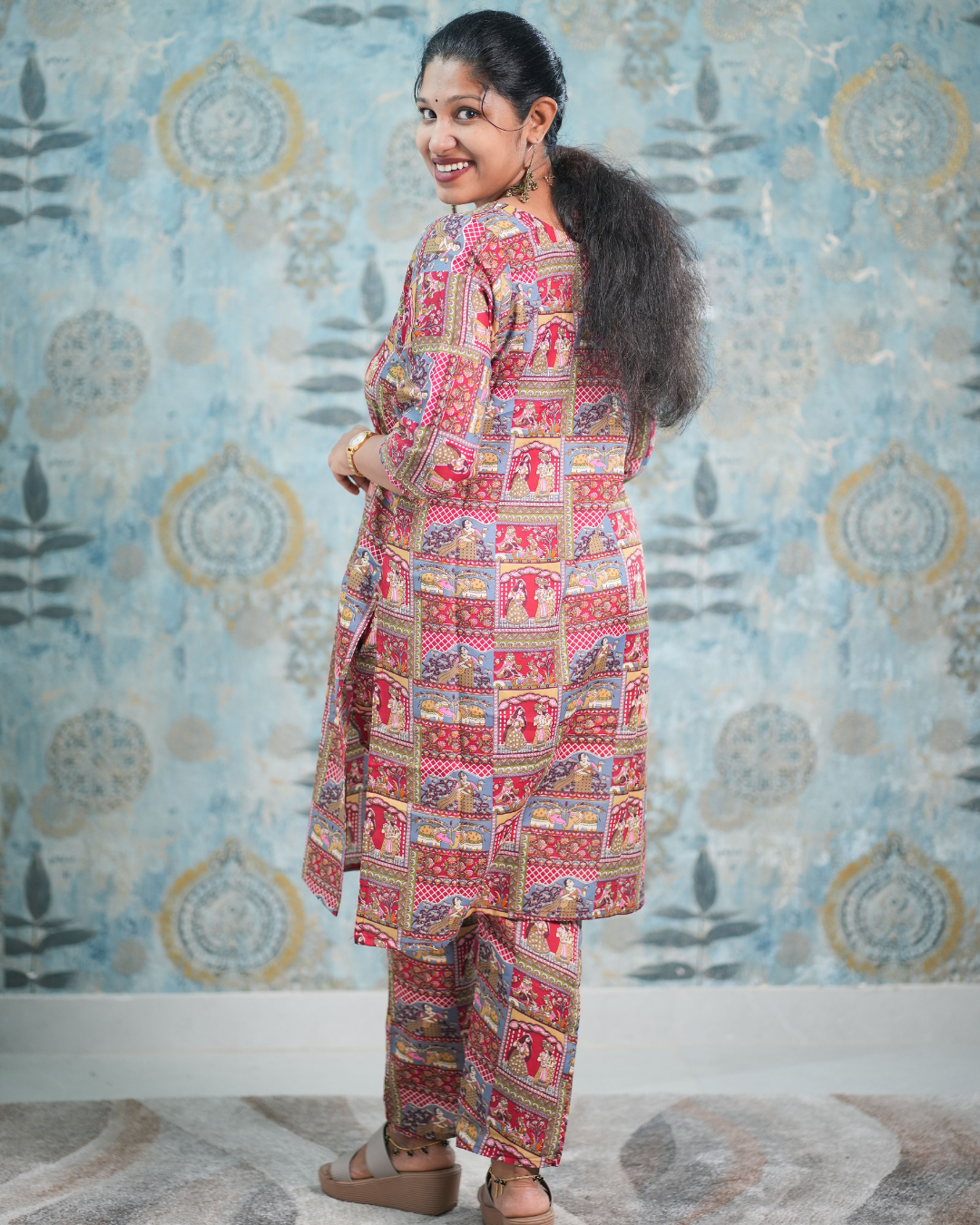 Traditional Figurative Print Cotton Blend Co-Ord Set